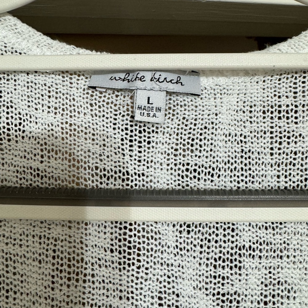 Only worn once. Perfect condition. It’s an off white and sage color at bottom.